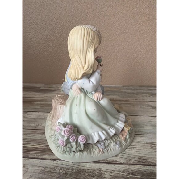 Precious Moments 2002 “My Heart Belongs To You” Ltd Ed Figurine #110268 - No Box - Picture 5 of 14